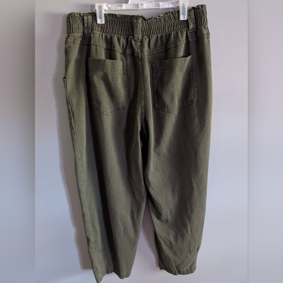 Women's Knox Rose Olive Cargo Pants - Picture 3 of 7